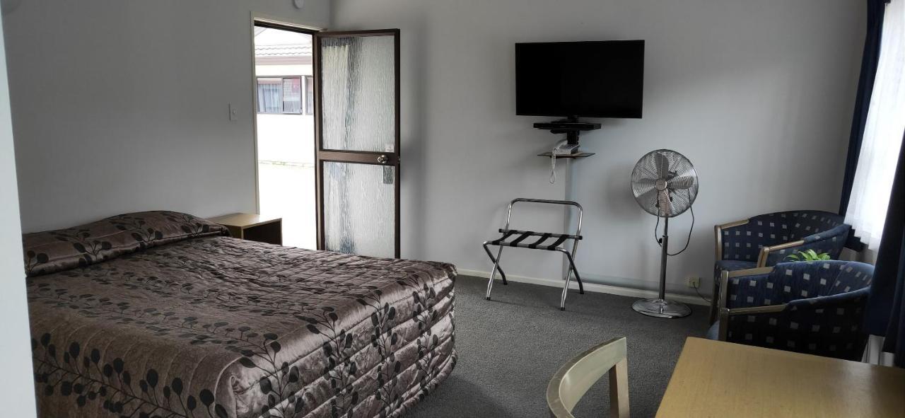 Cypress Court Motel Whangarei Zewnętrze zdjęcie