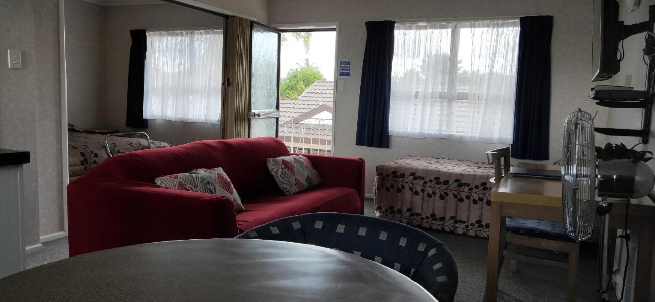 Cypress Court Motel Whangarei Zewnętrze zdjęcie