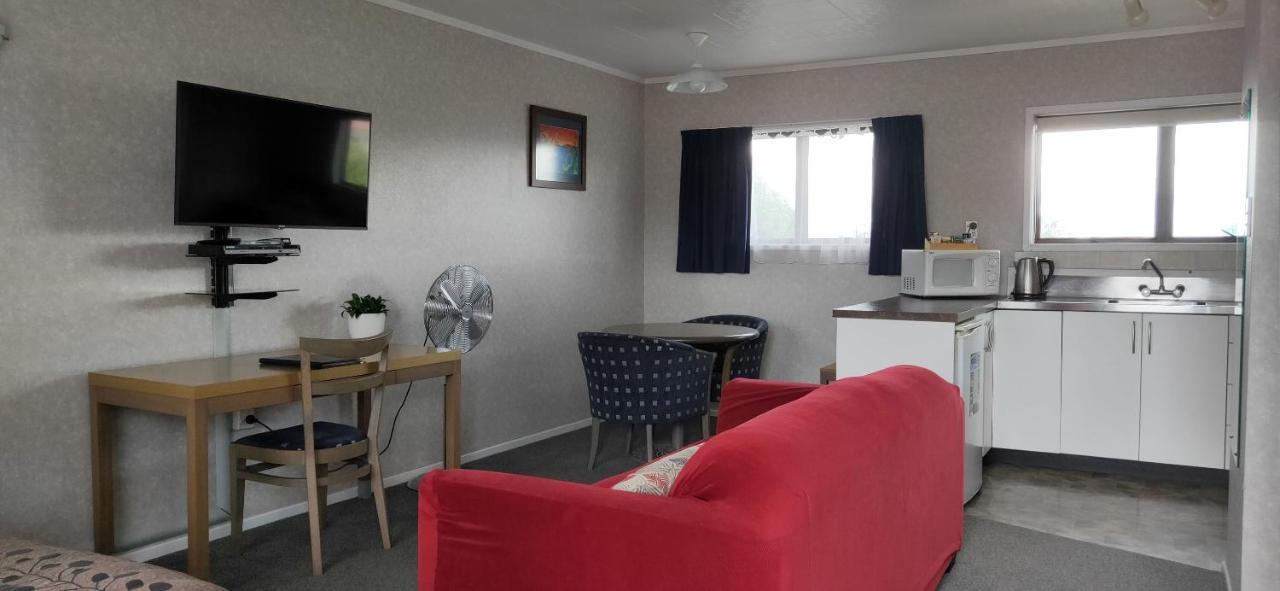 Cypress Court Motel Whangarei Zewnętrze zdjęcie