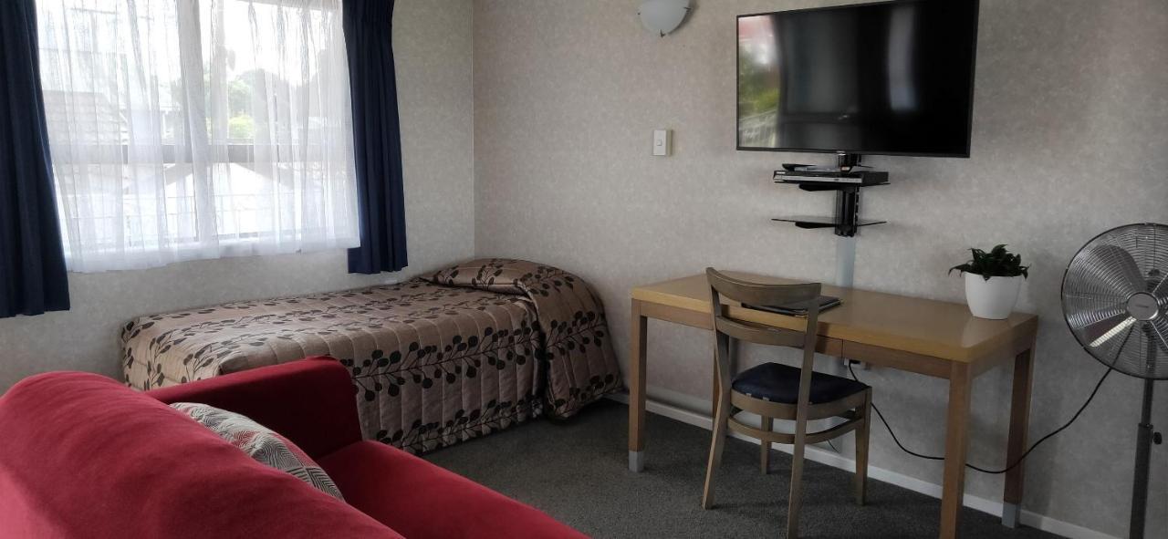Cypress Court Motel Whangarei Zewnętrze zdjęcie