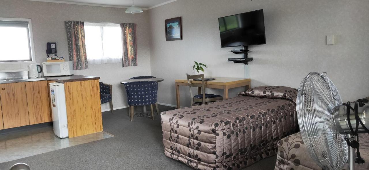 Cypress Court Motel Whangarei Zewnętrze zdjęcie